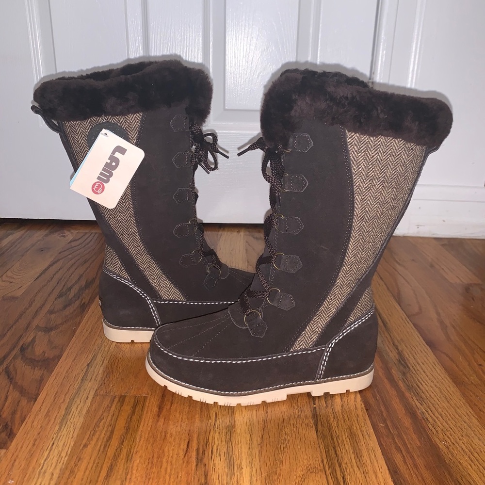 LAMO “Harper” Tall Snow Boot size 6